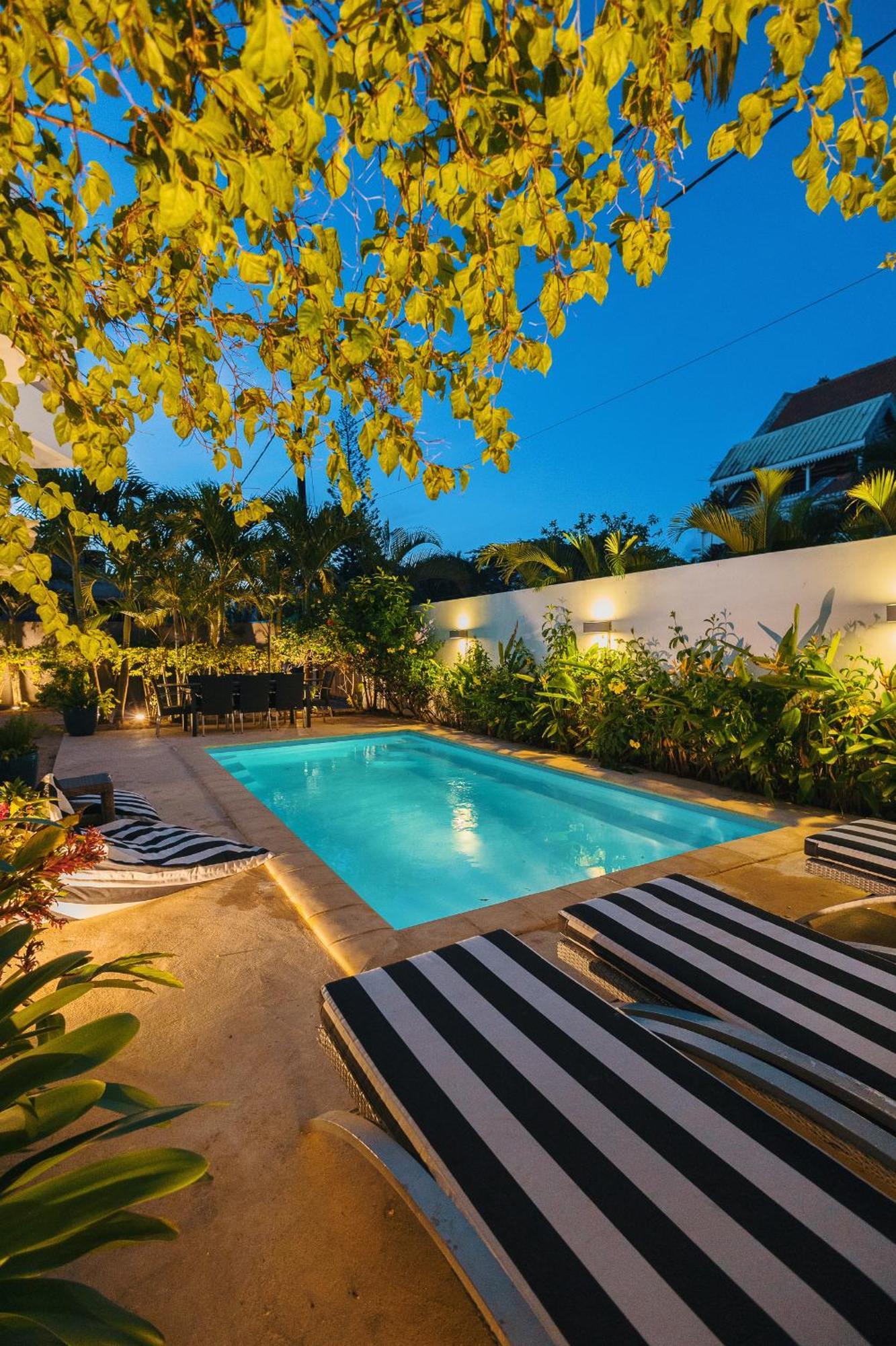 Coco Ii - Seaside , Pool , At 200 Meters Grand Baie