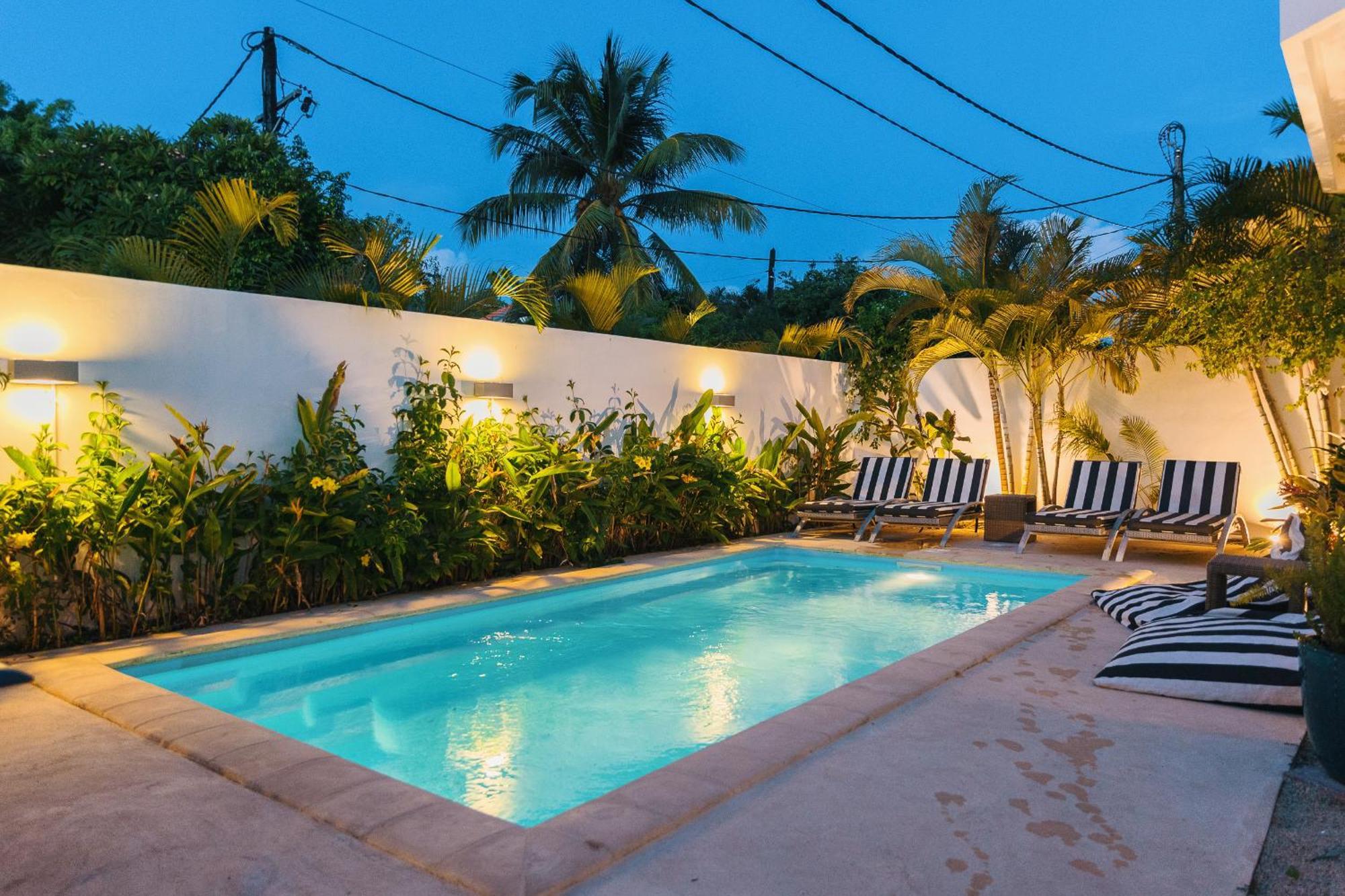 Apartment Coco Ii - Seaside , Pool , At 200 Meters Grand Baie